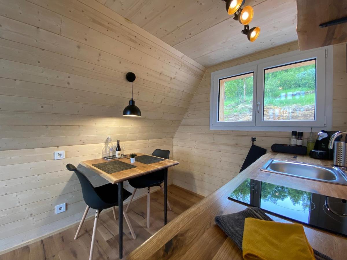 Hengifosslodge Tiny Houses Эгильсстадир Экстерьер фото